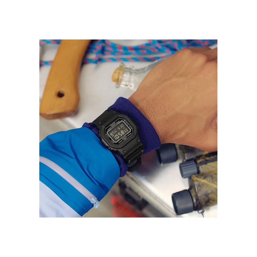 DW-5600MNC-1 Мужские цифровые часы, черный тканевый ремешок 7