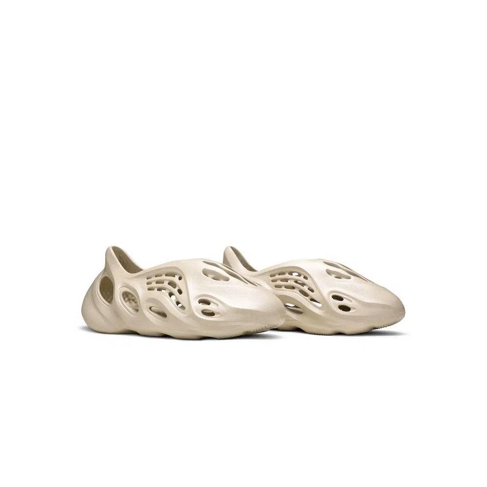 Повседневные adidas Yeezy Foam Runner 'Sand' 8