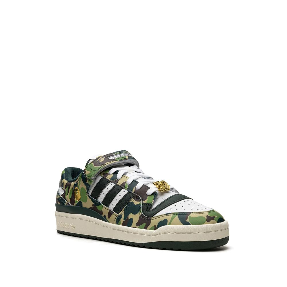 Кроссовки Forum 84 Low 30th Anniversary Green Camo из коллаборации с BAPE 2