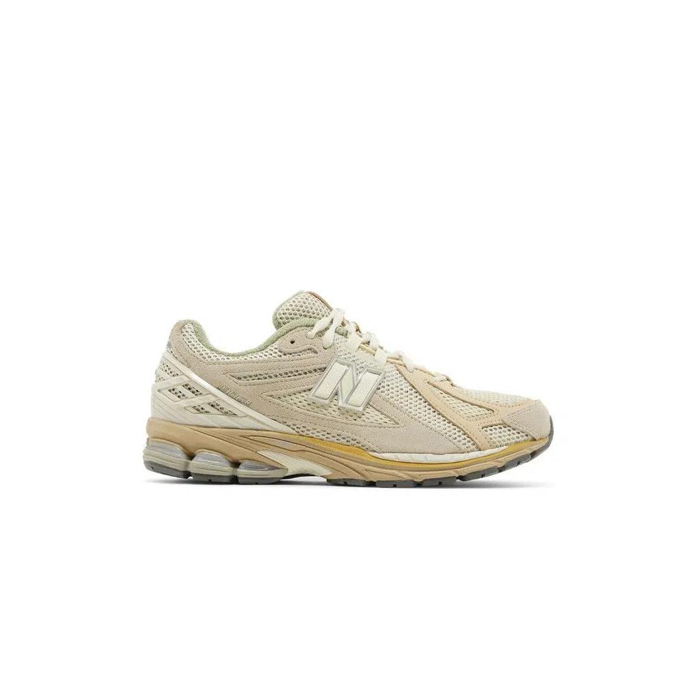 Кроссовки AURALEE x New Balance 1906R 'Bone White' 1