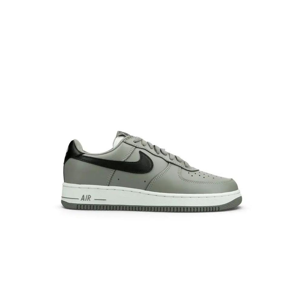Кроссовки Nike Air Force 1 Low '01 'Light Army Black' 1