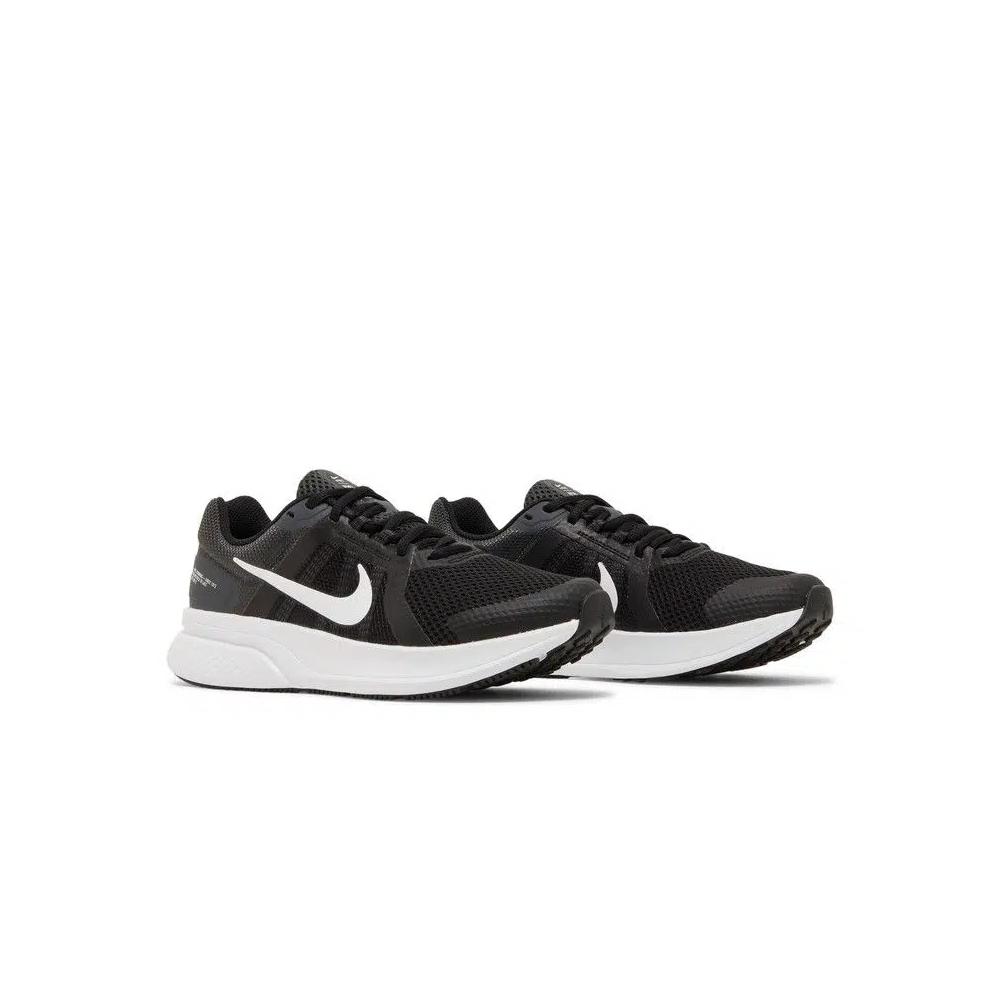 Кроссовки Nike Wmns Run Swift 2 'Black White' 8