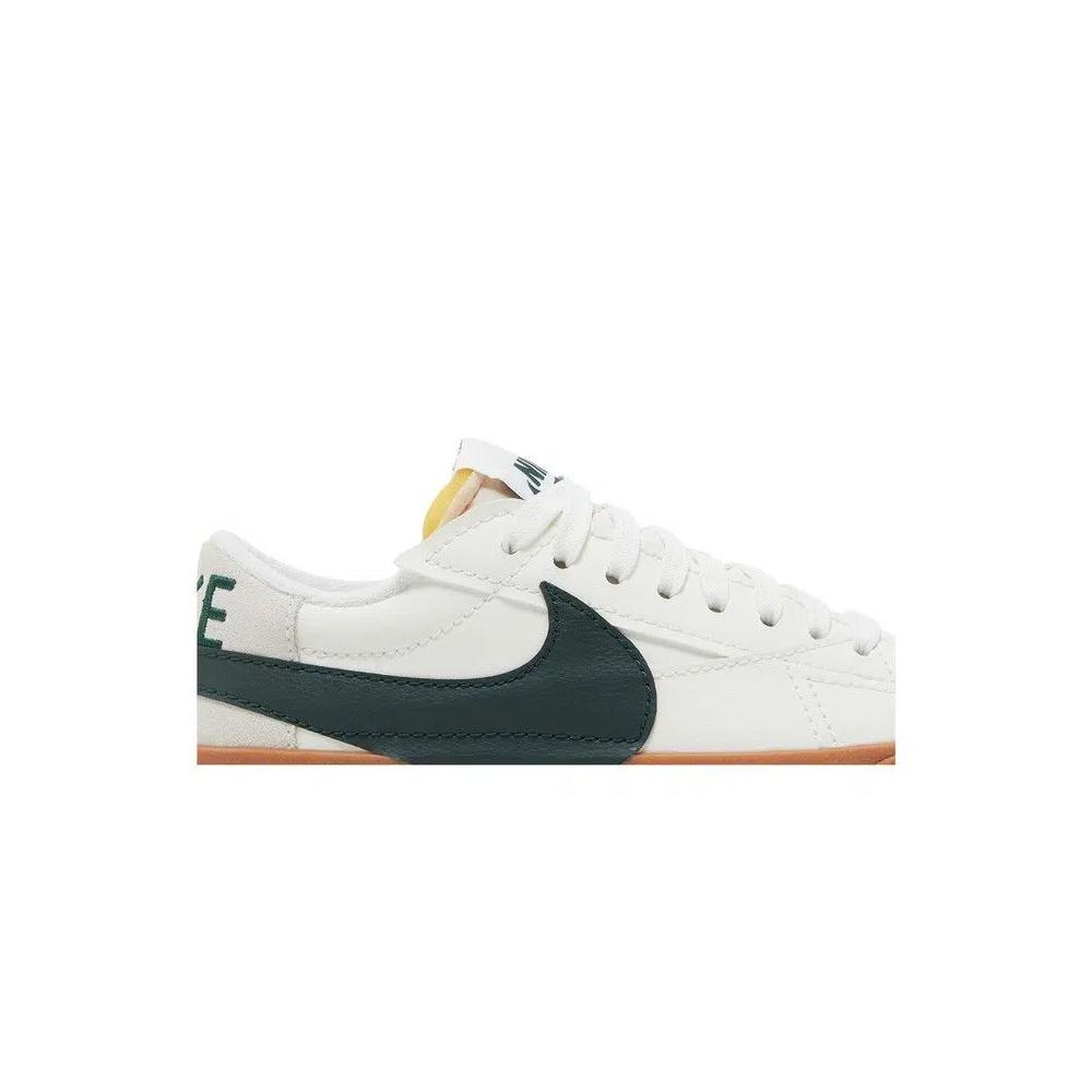 Кроссовки Nike Blazer Low '77 Jumbo 'Sail Pro Green Gum' 2