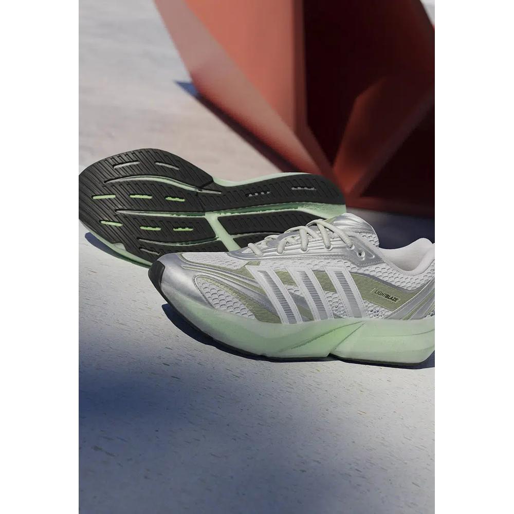 Кроссовки Lightblaze Glow 9