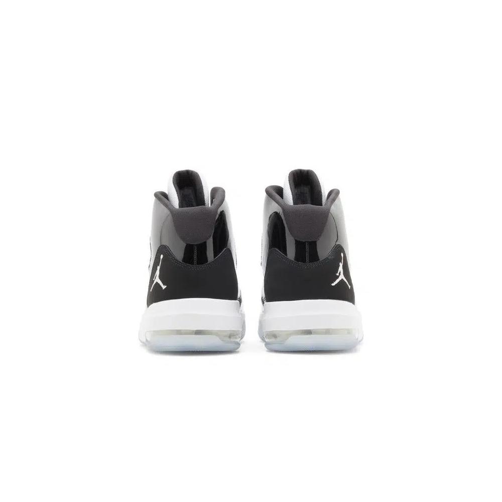 Кроссовки Air Jordan Max Aura 'Black White' 6