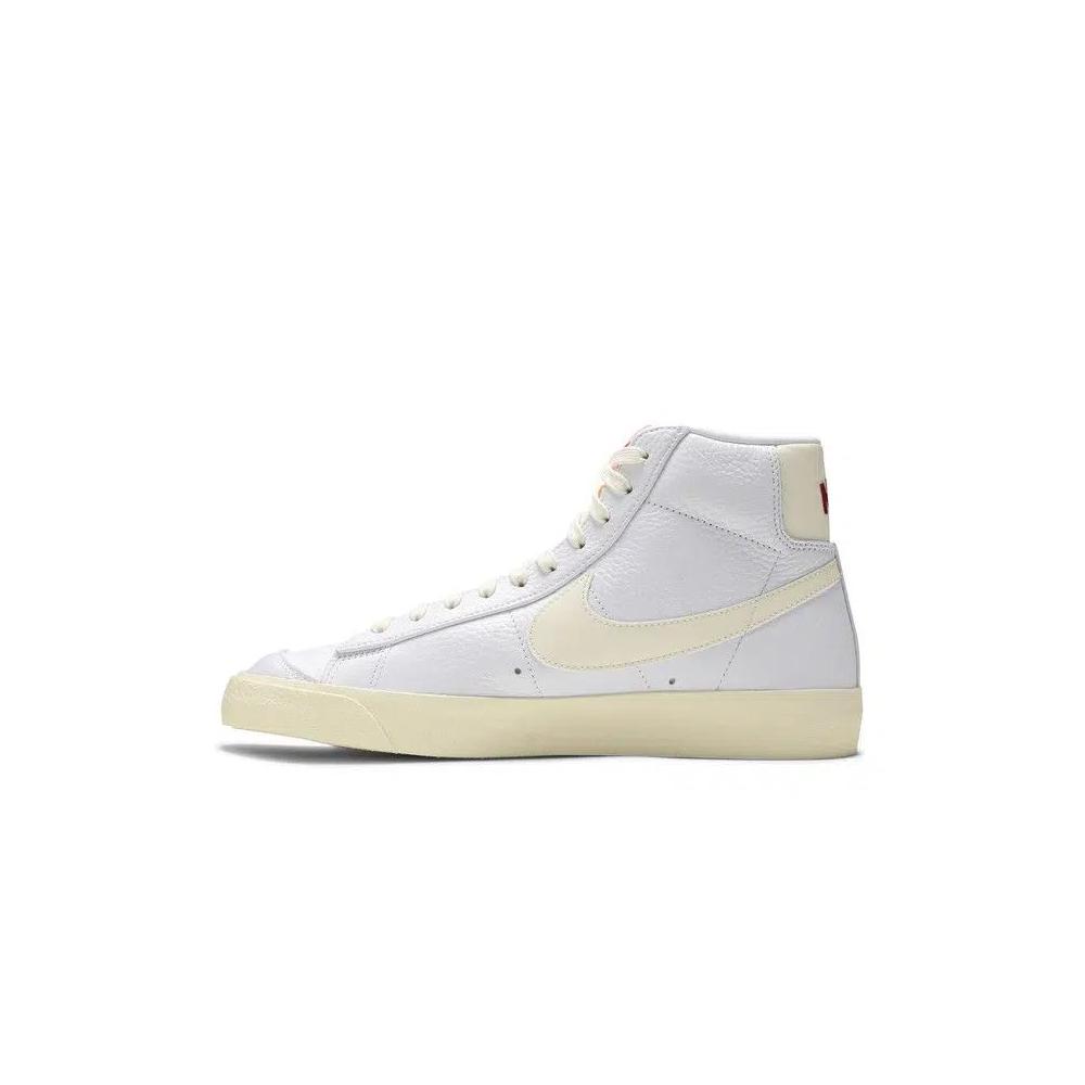 Кроссовки Nike Blazer Mid '77 Vintage 'Popcorn' 3