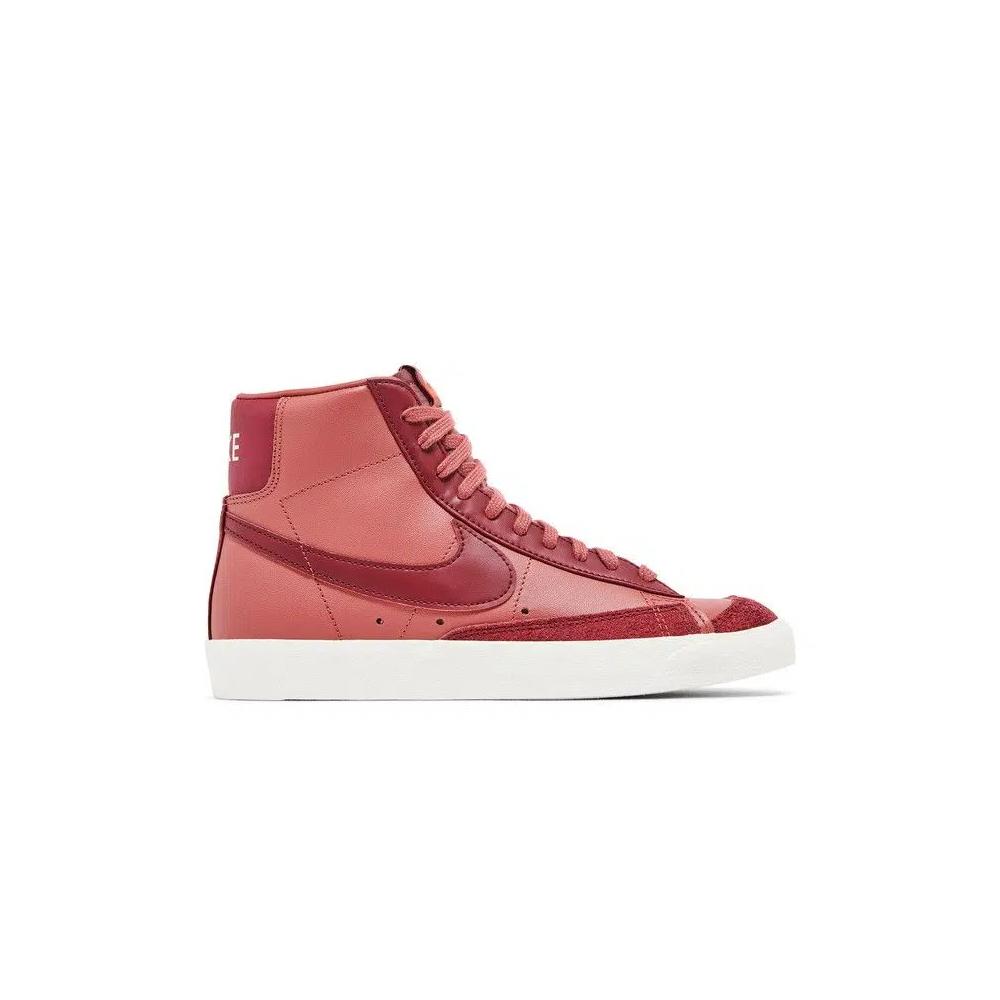 Кроссовки Nike Wmns Blazer Mid '77 Vintage 'Canyon Rust' 1