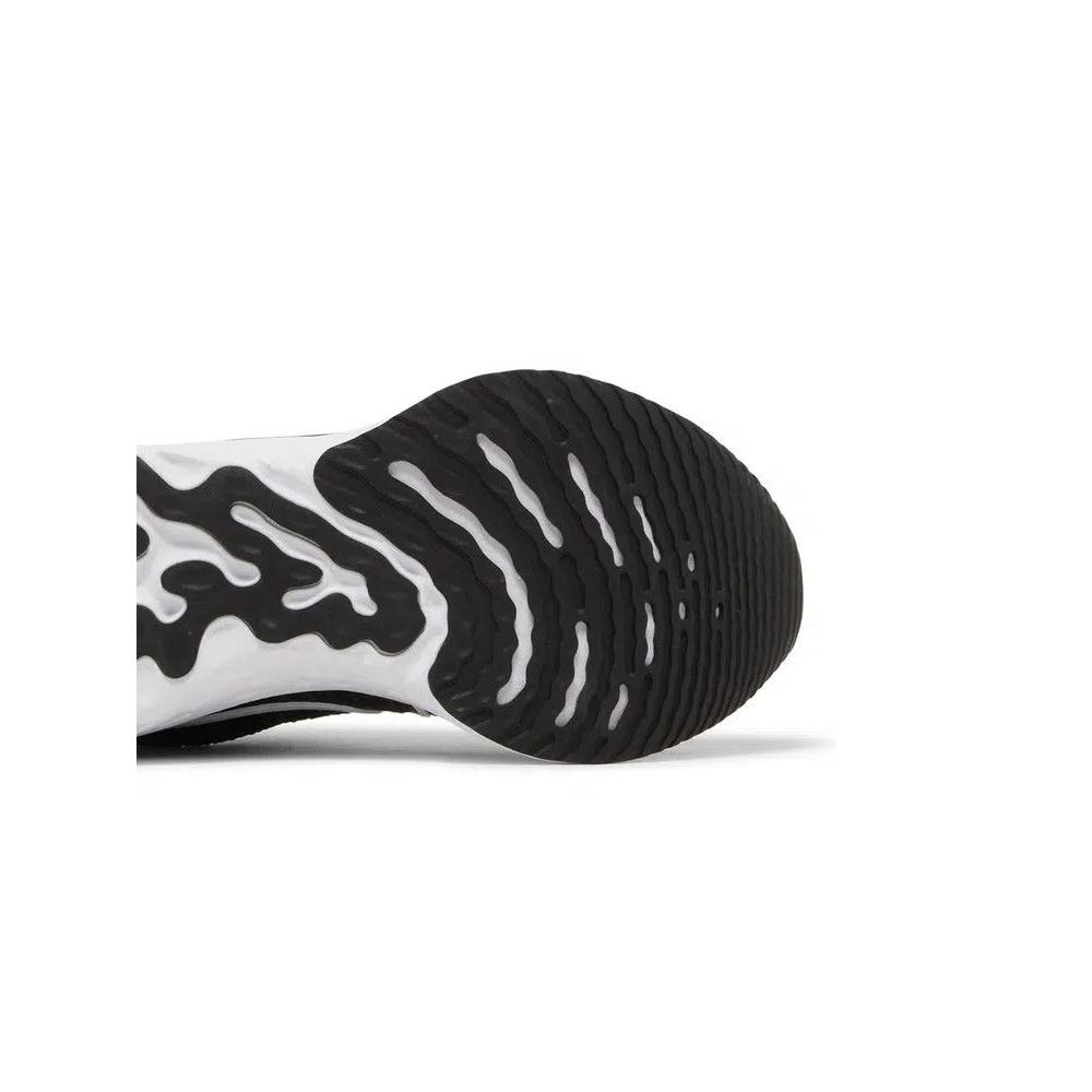 Кроссовки Nike Wmns React Infinity Run Flyknit 3 'Black White' 5