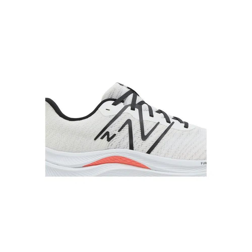 Кроссовки New Balance FuelCell Propel v4 'White Black' 2