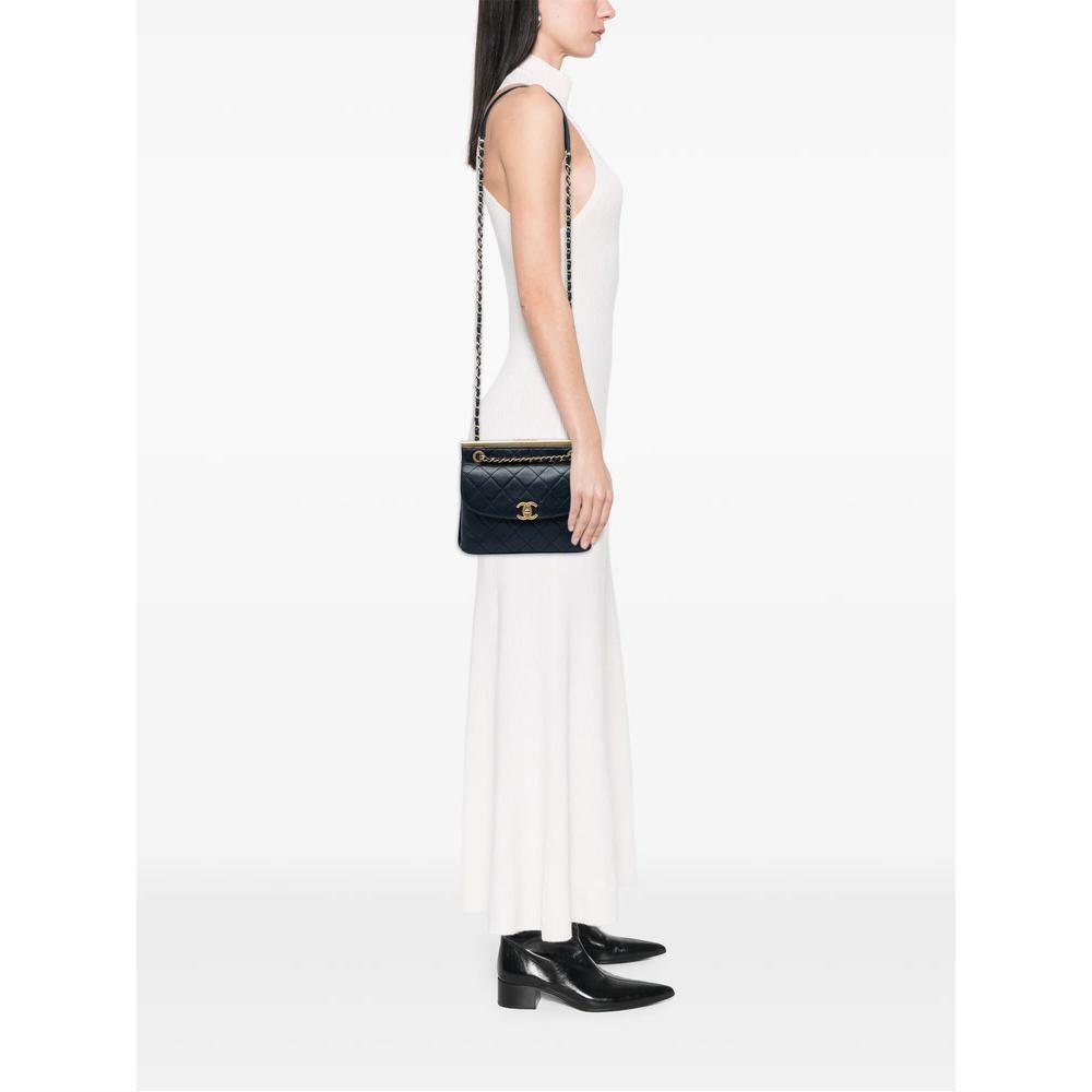 2019 CC Bicolor Quilted Calfskin Double Sided Flap crossbody bag 2
