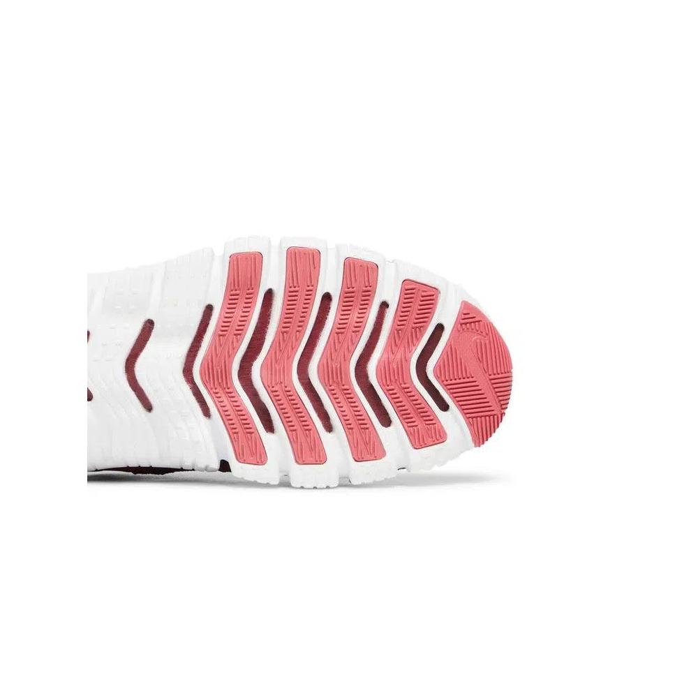 Кроссовки Nike Wmns Free Metcon 4 'Dark Beetroot' 5