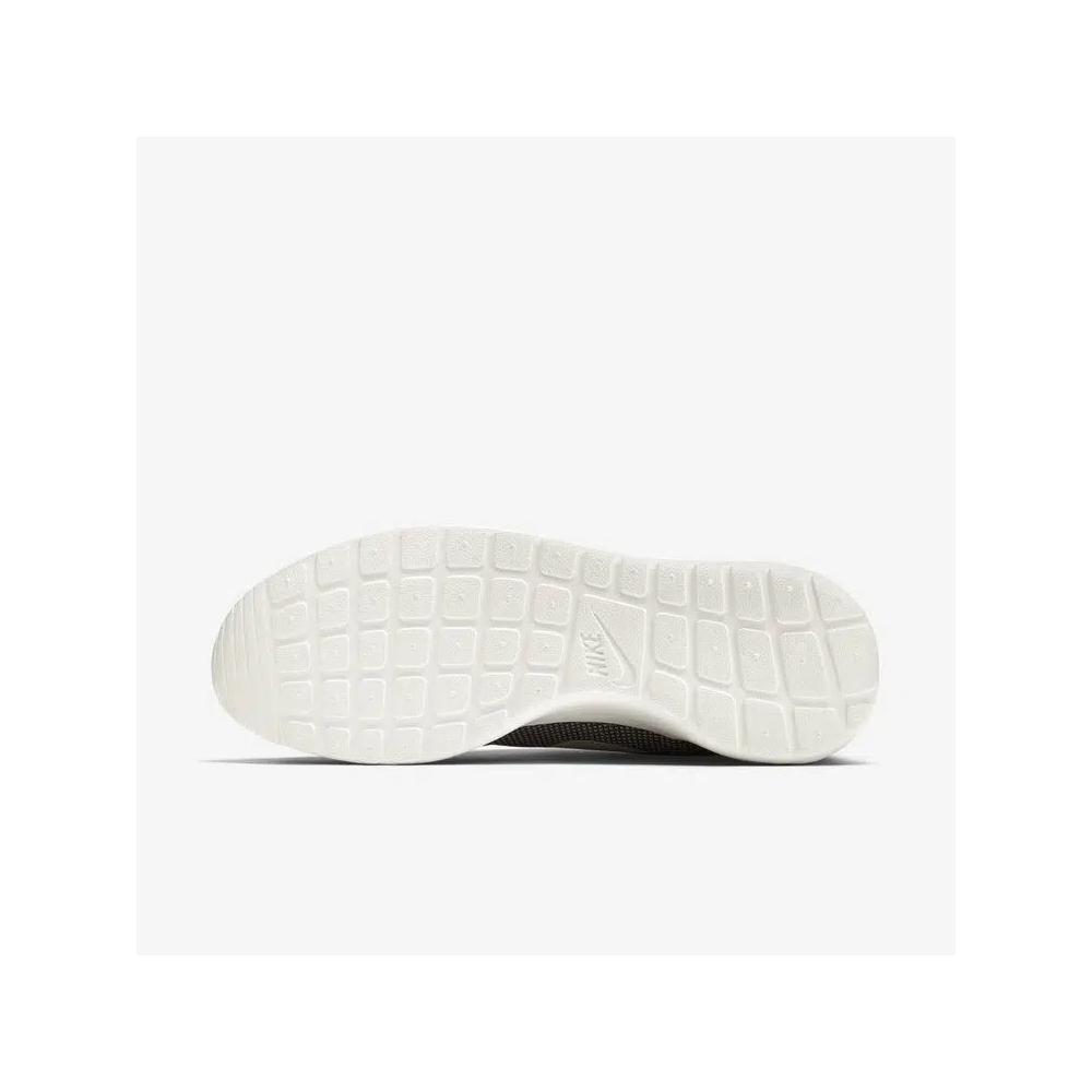 Бутсы Nike Roshe One Premium 6