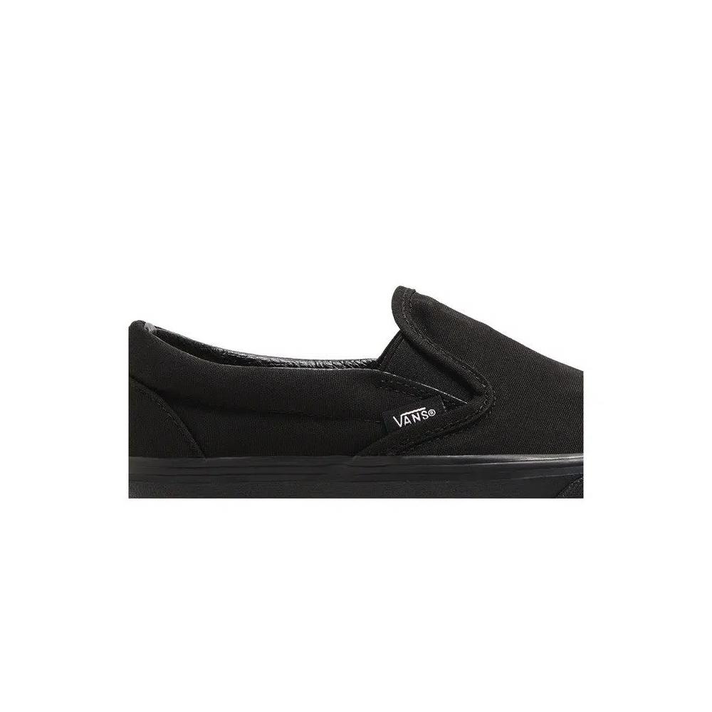 Слипоны Vans Classic Slip-On 'Black' 2
