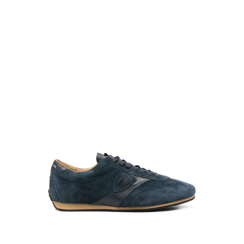 logo-patch suede sneakers 1