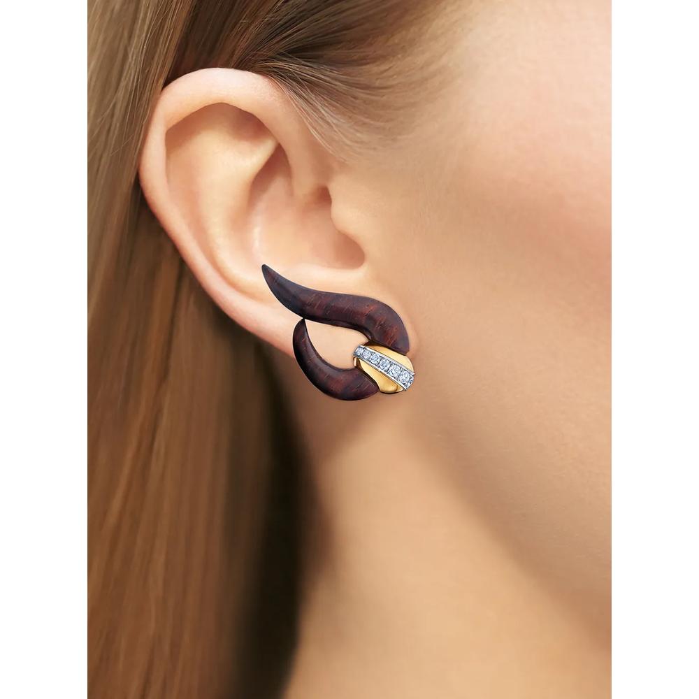 Серьги Cocobolo из желтого золота с бриллиантами 2