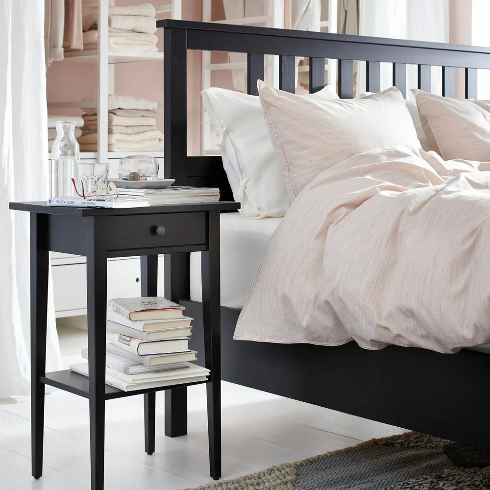 HEMNES прикроватный столик 2