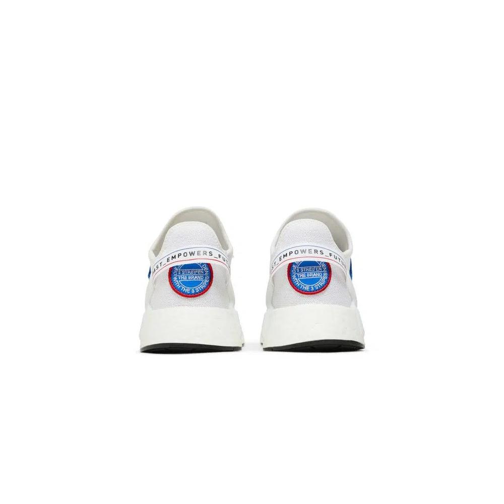 Кроссовки adidas NMD_R1 V2 'Logo Patch - White' 6