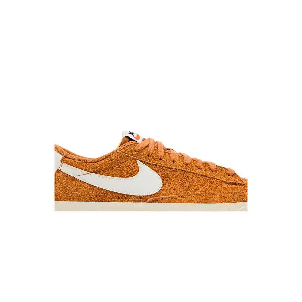 Кроссовки Nike Wmns Blazer Low '77 'Monarch' 2