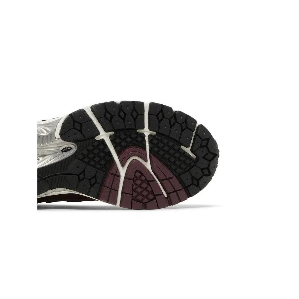 Кроссовки New Balance 1906R 'Burgundy' 5