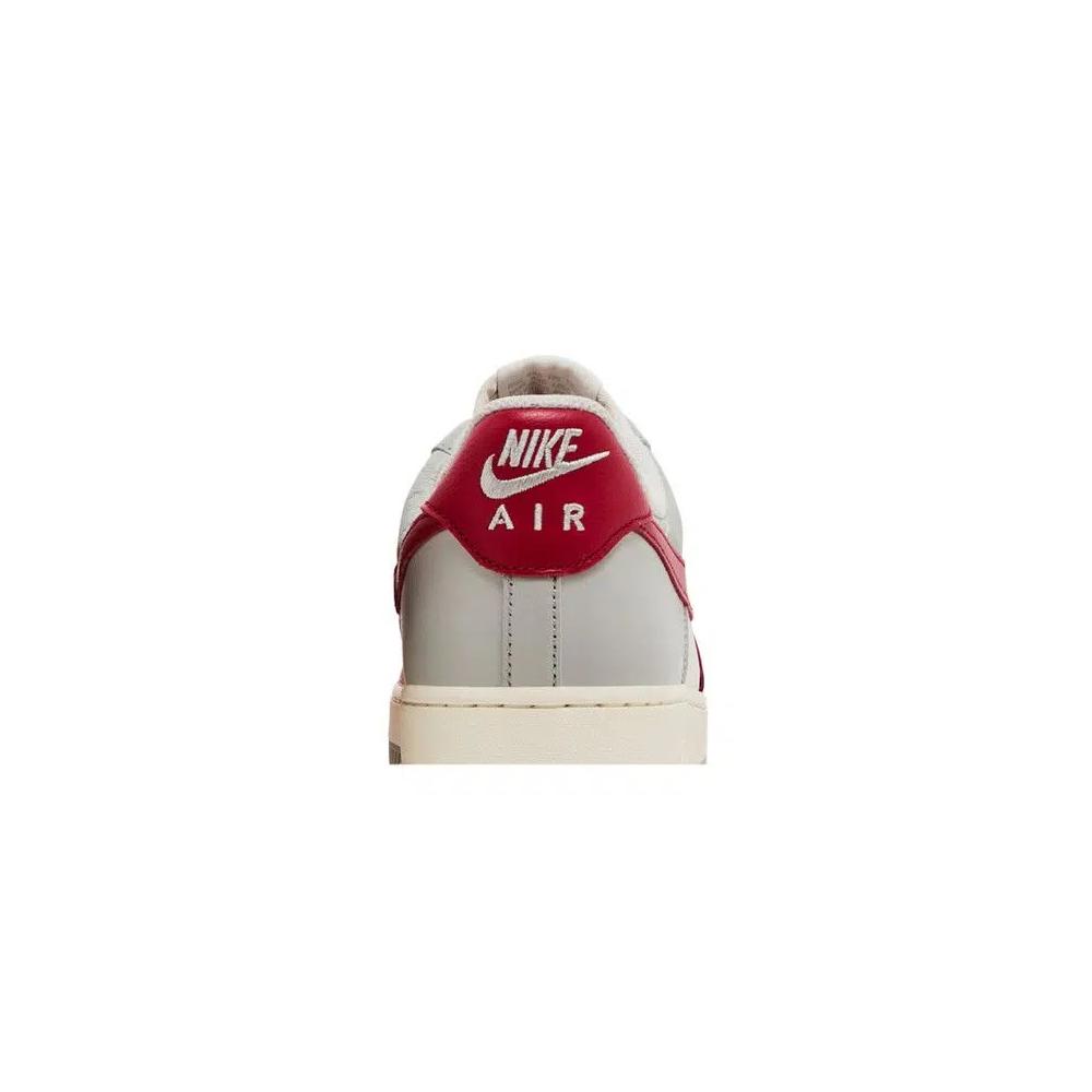 Кроссовки Nike Air Force 1 '07 LV8 'Gym Red Toe' 7
