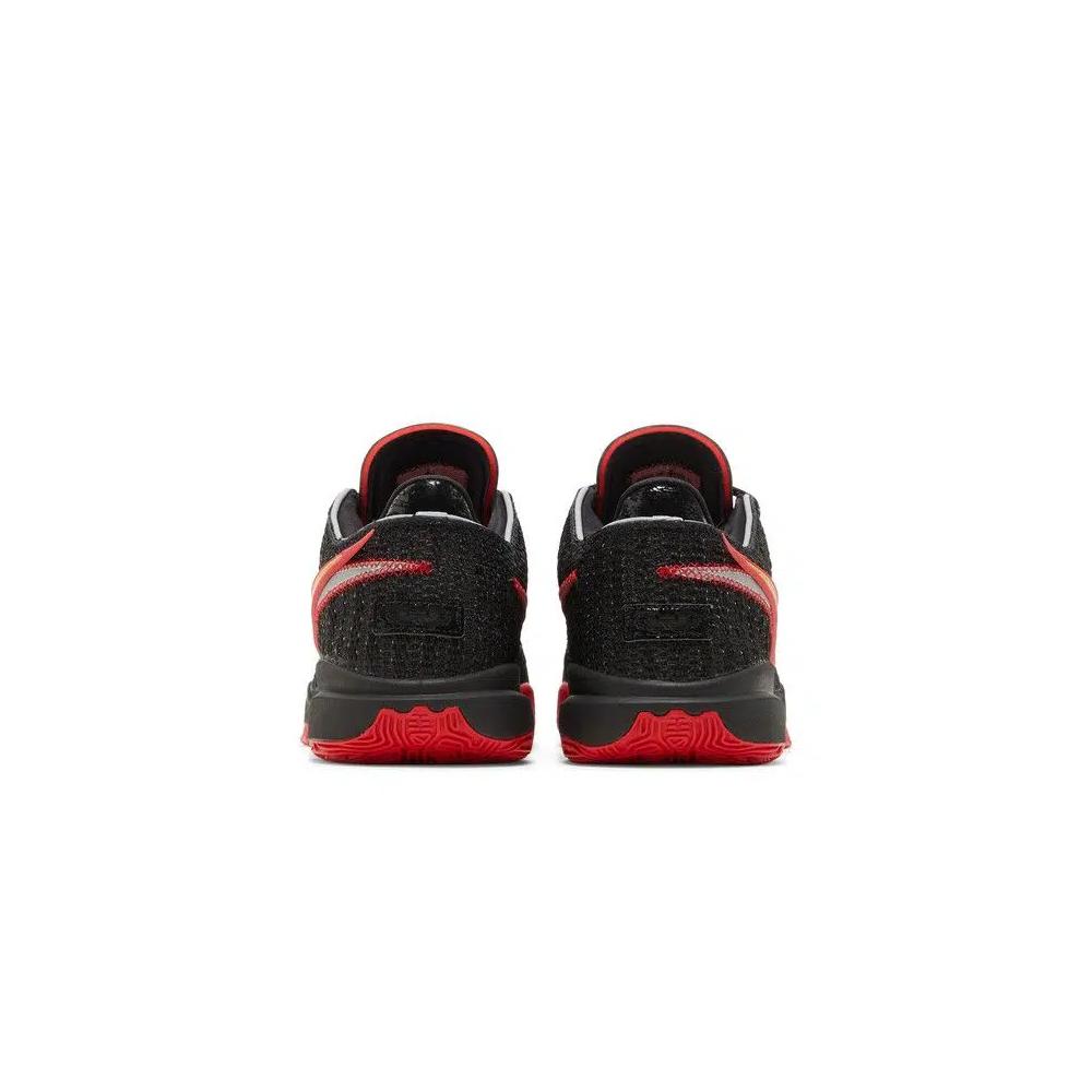Кроссовки Nike LeBron 20 'Trinity' 6