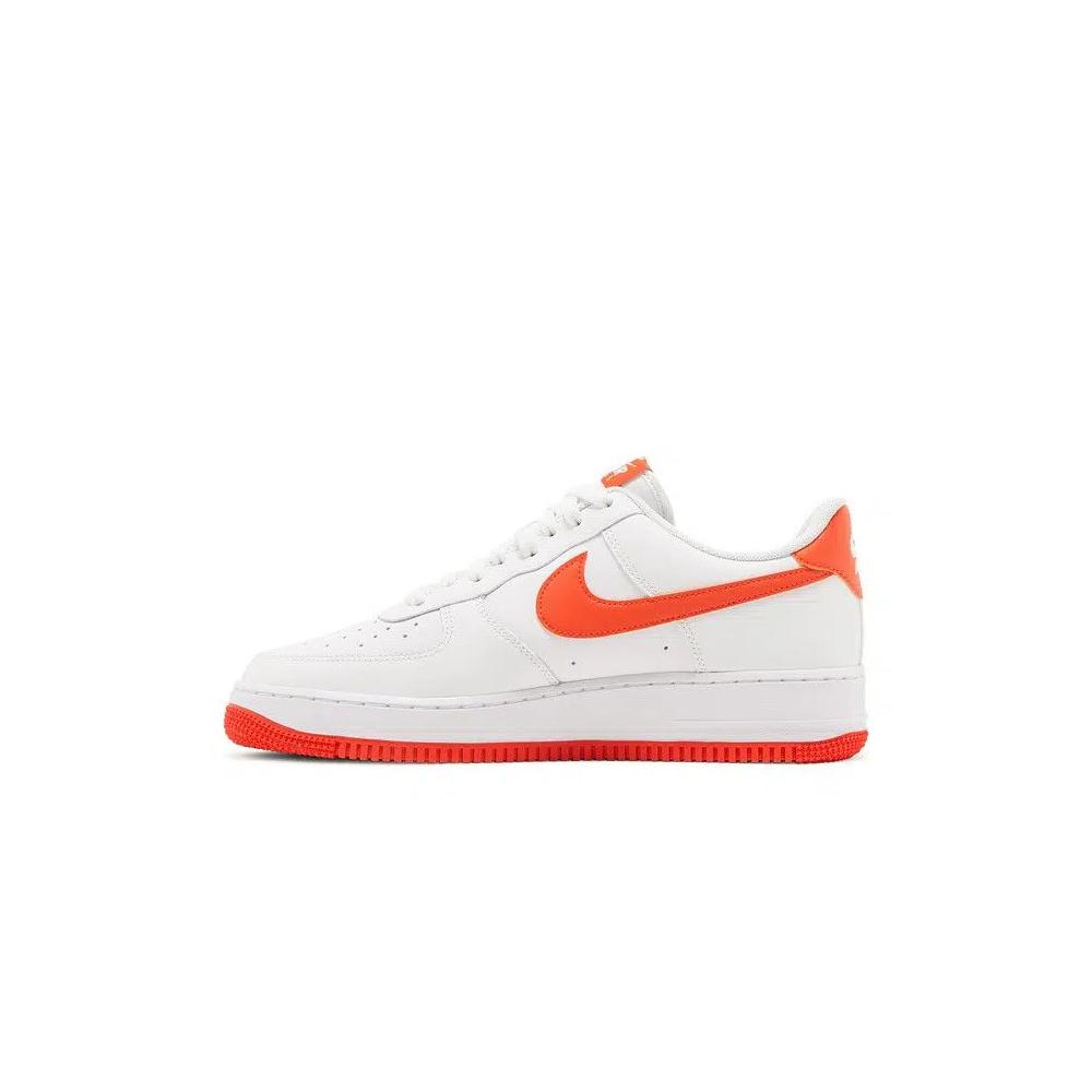 Кроссовки Nike Air Force 1 '07 'White Team Orange' 3