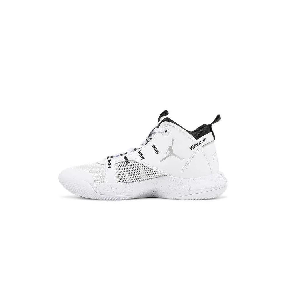 Кроссовки Air Jordan Jumpman 2020 'White Black' 3