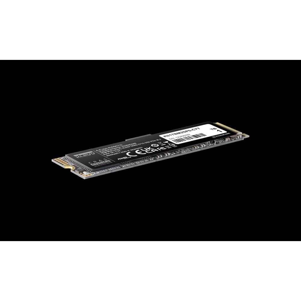 Klevv CRAS C715 1TB PCIe 3.0 NVMe M.2 SSD 27
