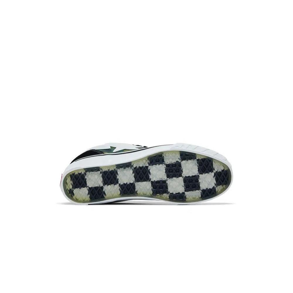 Кроссовки BAPE x Vans Premium Knu Skool 'Camo Green' 4