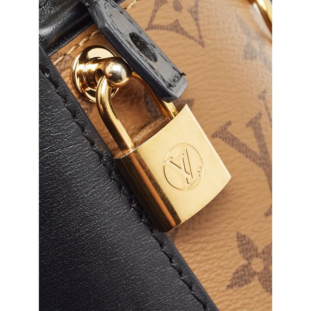 Мини-сумка Cannes Monogram Reverse (2018 год) 2