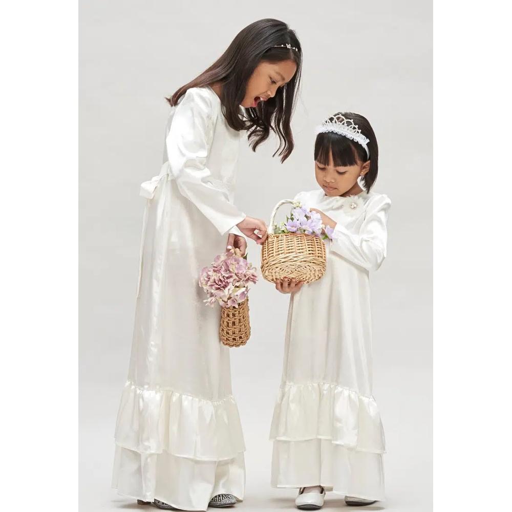 Платье OffWhite для девочки с цветочной брошью Baju Hari Raya 6