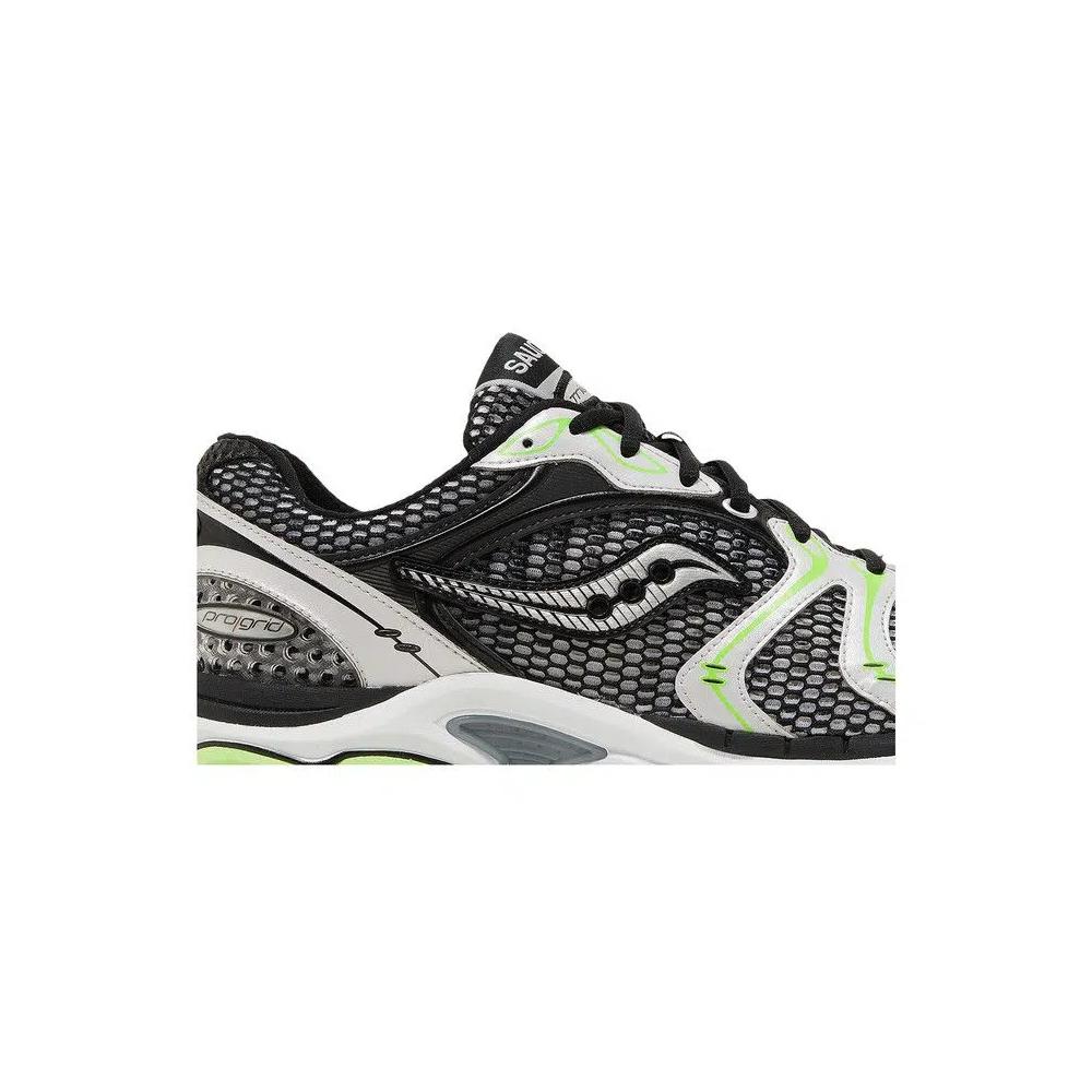 Кроссовки Saucony ProGrid Triumph 4 'Black Silver Fluo Green' 2