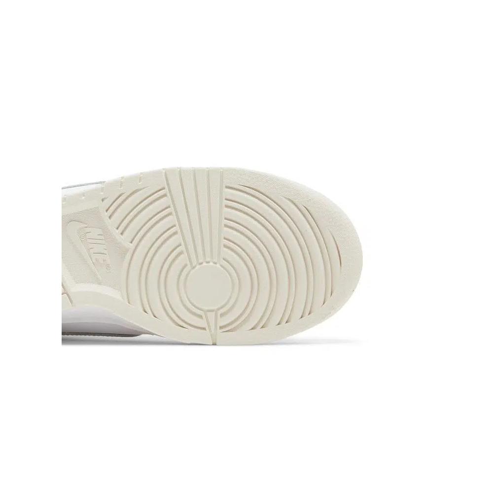 Кроссовки Nike Wmns Dunk Low 'White Sail' 5