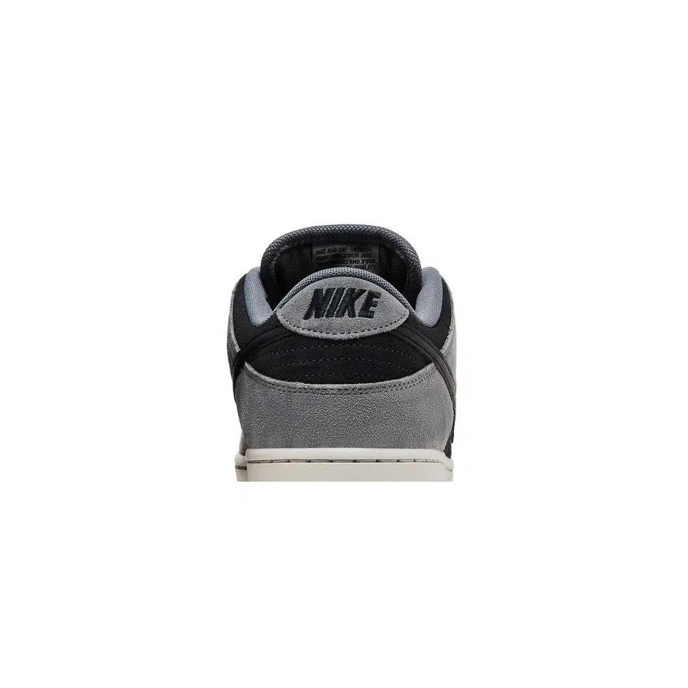 Кроссовки Nike Dunk Low SB «Dark Smoke Grey» 7