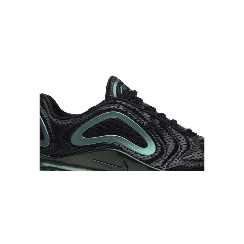 Кроссовки Nike Air Max 720 'Throwback Future' 2