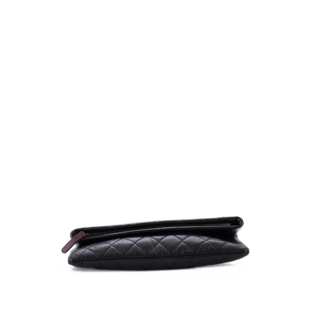 Beauty CC Quilted Lambskin clutch bag 4
