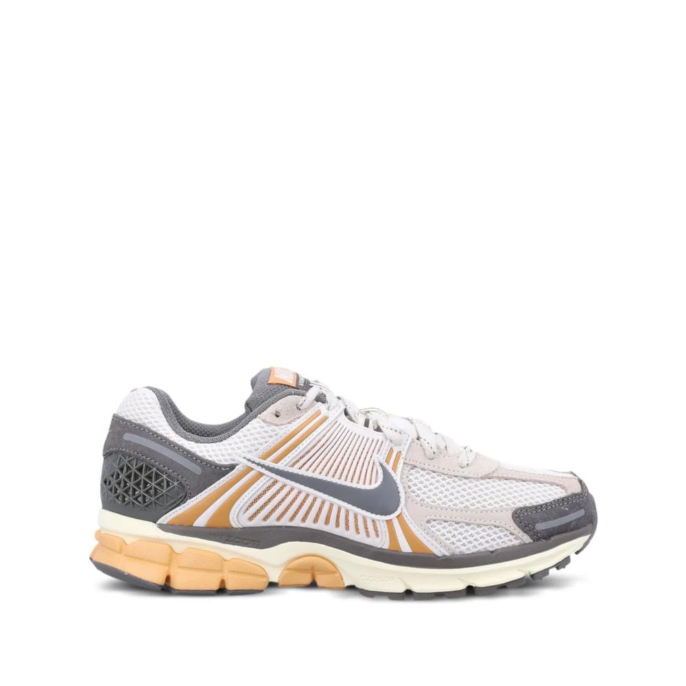 Кроссовки Zoom Vomero 5 1