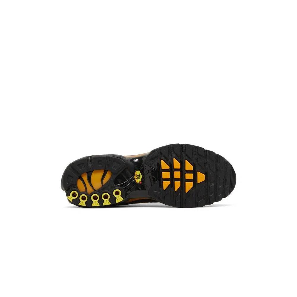 Кроссовки Nike Air Max Plus 'Black Sundial' 4