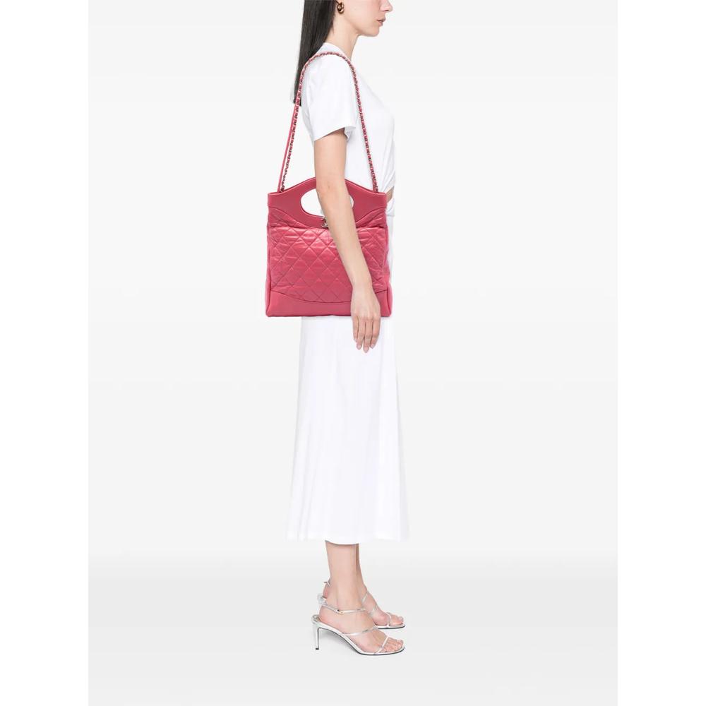 Маленькая стеганая сумка-сэтчел Shiny Aged Calfskin 31 Shopping Bag (2019 год) 2