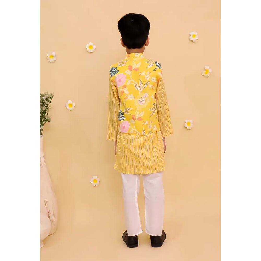 The Mom Store Ray of Style Мальчиковый комплект куртка и курта-пижама с цветочным принтом - Мульти 4