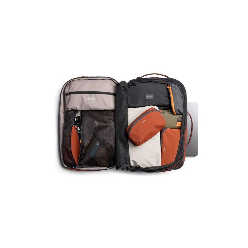 Легкий дорожный рюкзак Bellroy Lite Travel Pack 38L - Clay 3