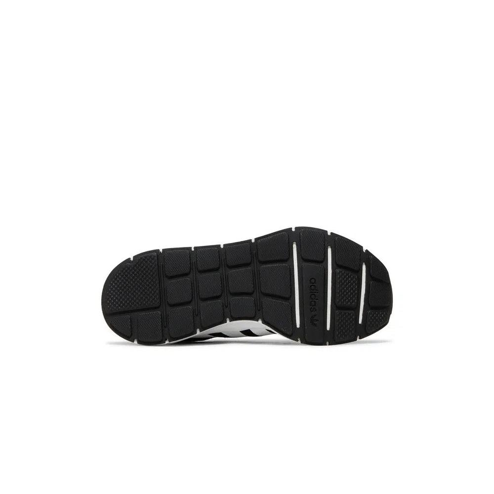 Кроссовки Adidas Swift Run X J 'Black White' 4