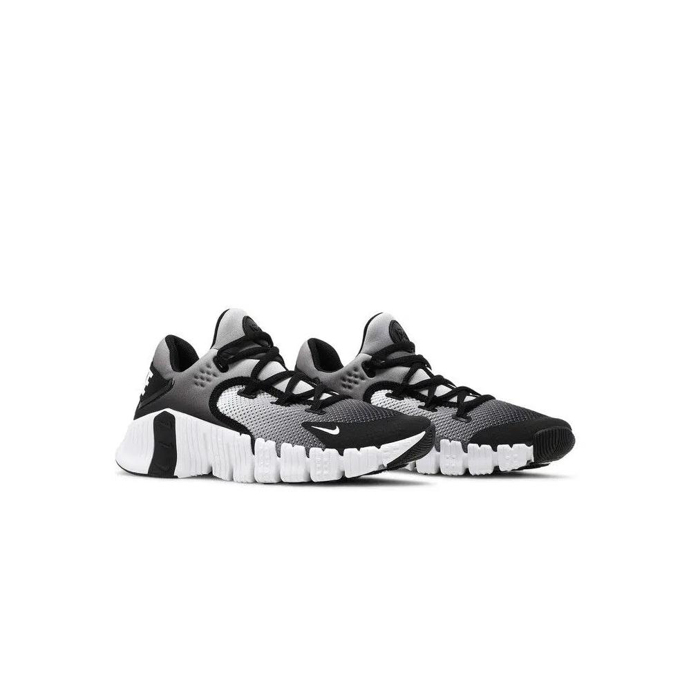 Кроссовки Nike Wmns Free Metcon 4 'White Black' 8