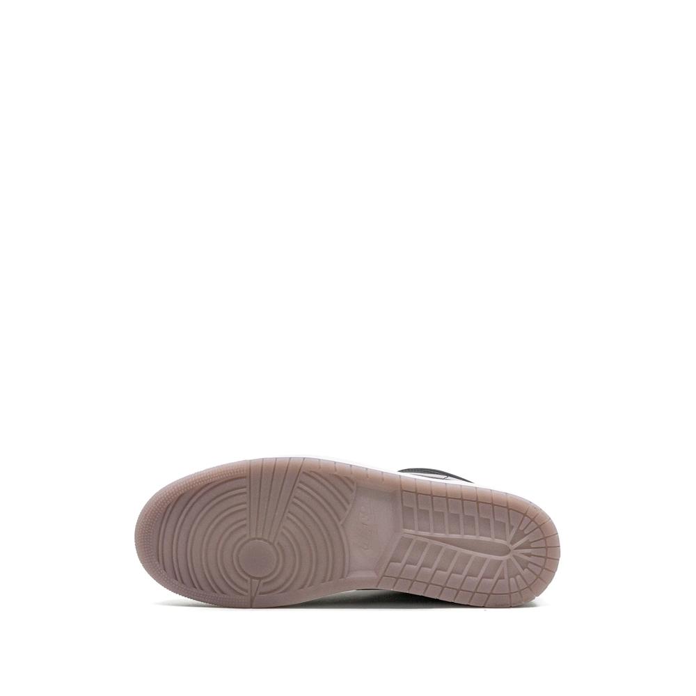 Кроссовки Jordan 1 Low SE Black/Iced Lilac 4