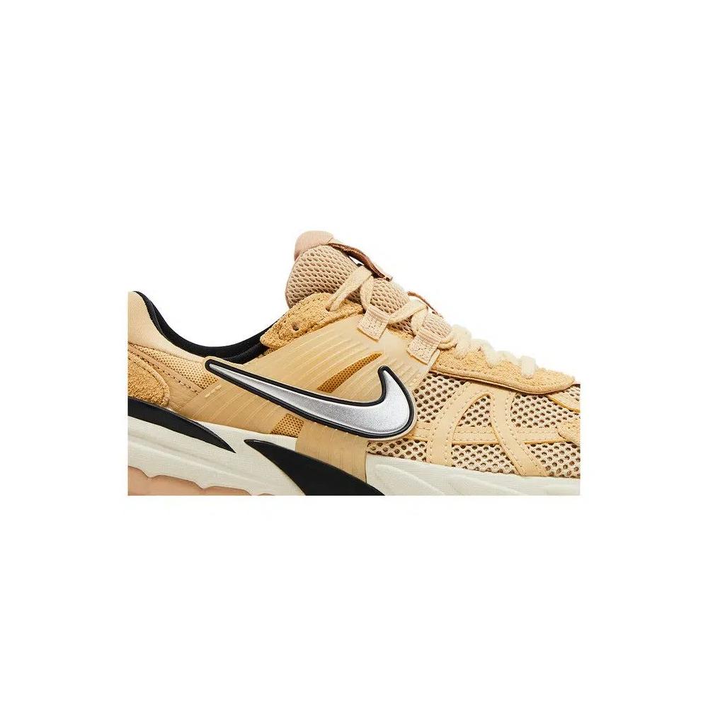 Кроссовки Nike Wmns V2K Run 'Sesame' 2