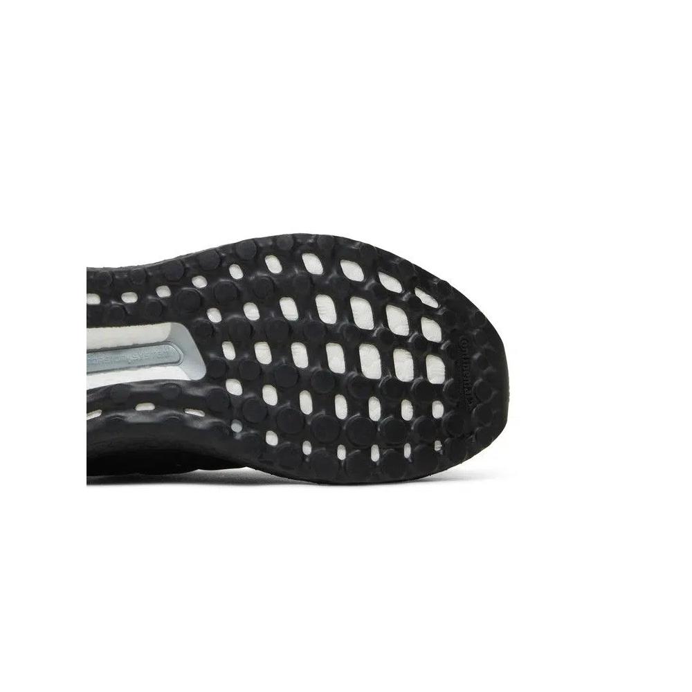 Кроссовки adidas Wmns UltraBoost Cold.RDY 'Polka Dot' 5
