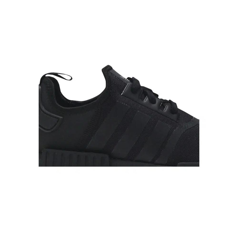 Кроссовки adidas NMD_R1 'Triple Black' 2