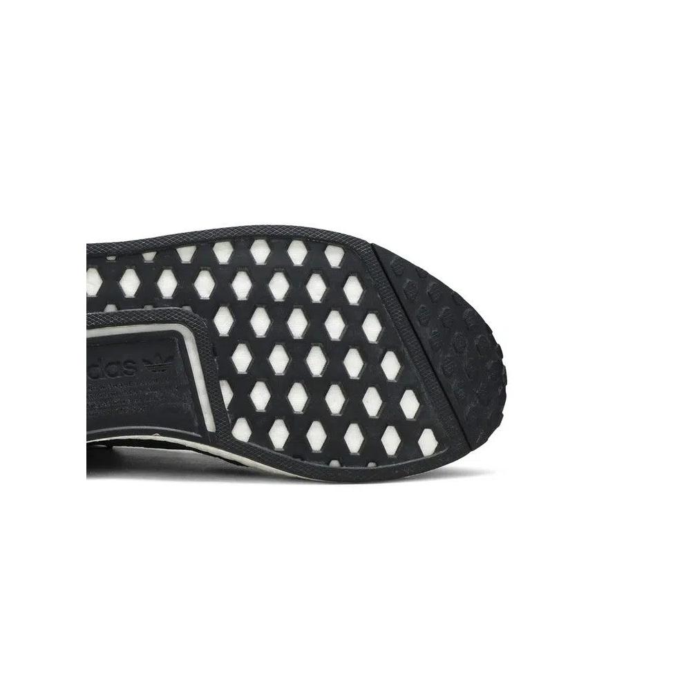 Кроссовки Adidas Wmns NMD_R1 'Black Ash Grey' 5