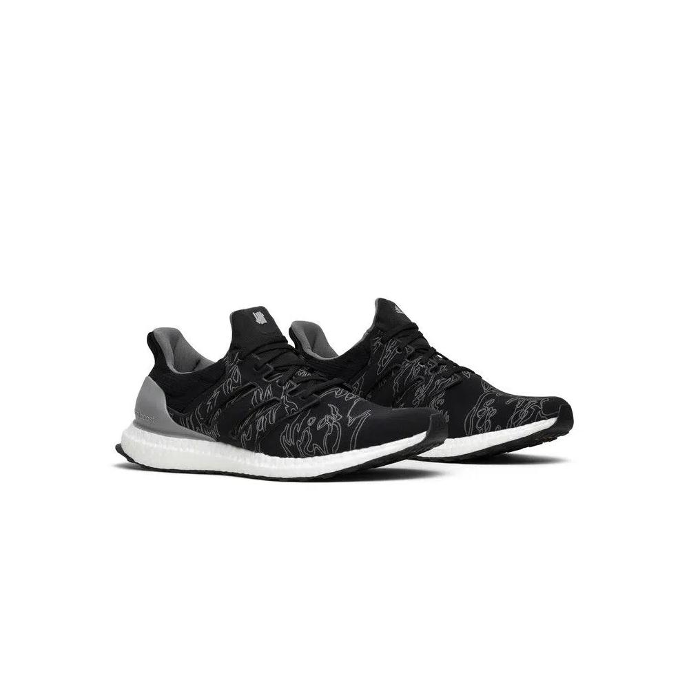 Кроссовки Undefeated x adidas UltraBoost 'Utility Black' 8