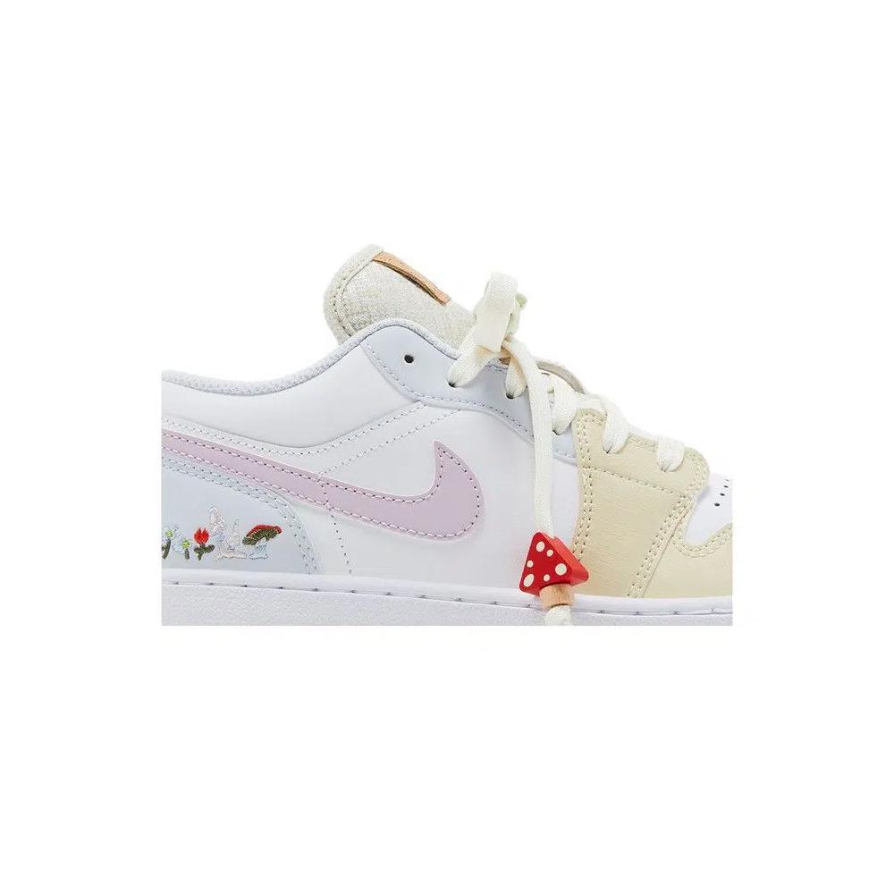 Лайфстайл Баскетбол Air Jordan 1 Low GS 'Гриб' 2